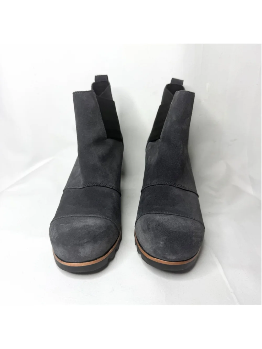 Sorel Addington Grey Ankle Boots Size 9 Grey Black Suede Chelsea Boots